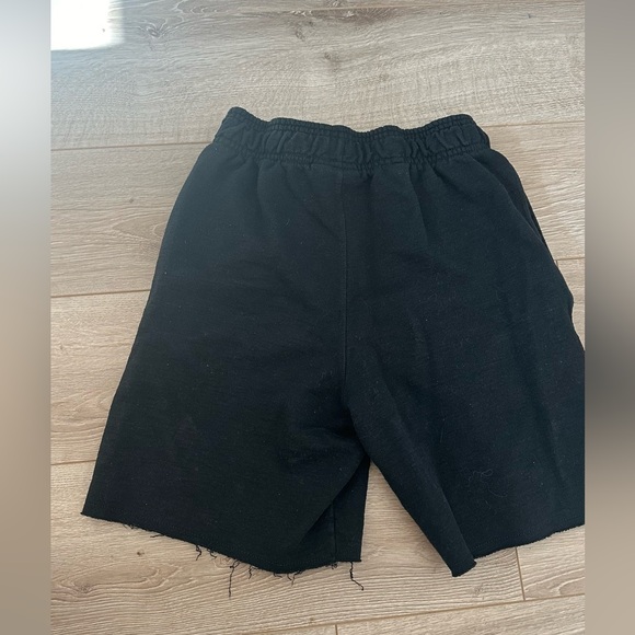 Boys CHAMPIONS short size Small, pre owned with normal signs of use. - Picture 3 of 5